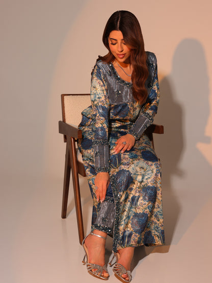 Rose Reverie A701 (Blue)